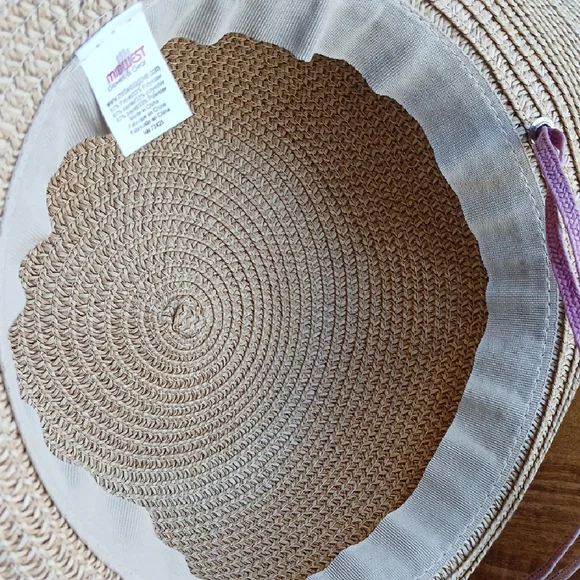 Elegant Tan Midwest Straw Sun Hat - Picture 6 of 10